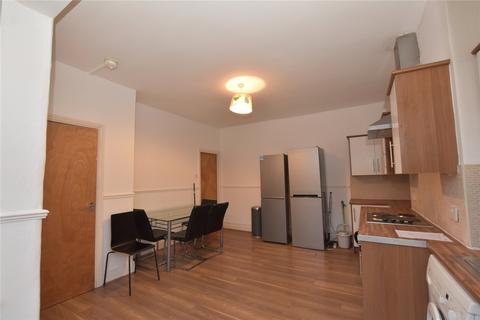 1 Royal Park View, Leeds, LS6 1HN