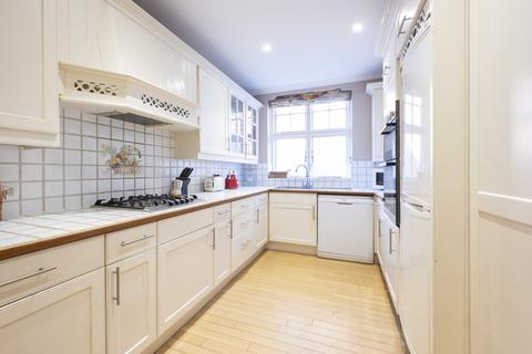 2 bedroom apartment to rent, The Grange, London SW19