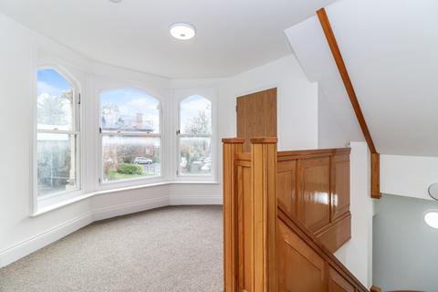 undefined, Amersham Hill, High Wycombe, Bucks HP13