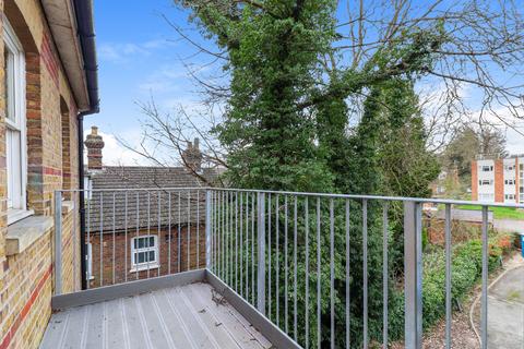 2 bedroom apartment for sale, Amersham Hill, Bucks HP13