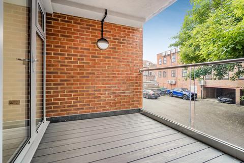 1 bedroom apartment for sale, Frogmoor House, High Wycombe HP13