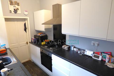 2 bedroom terraced house to rent, Battenberg Road, Leicester LE3