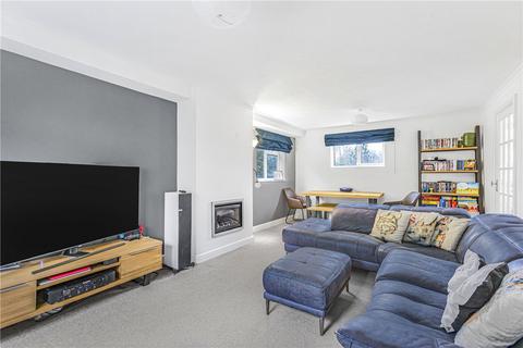 3 bedroom end of terrace house for sale, Thistle Grove, Welwyn Garden City, Hertfordshire