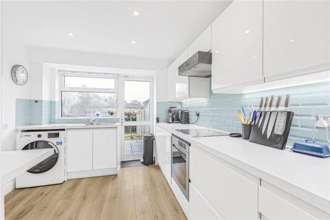 3 bedroom end of terrace house for sale, Thistle Grove, Welwyn Garden City, Hertfordshire