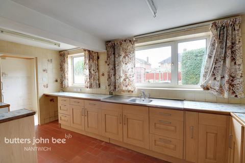 3 bedroom semi-detached house for sale, Queens Drive, Nantwich