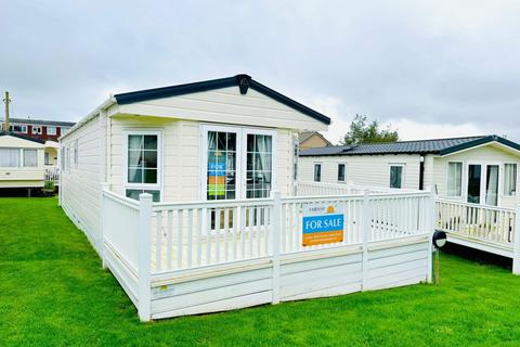 2 bedroom holiday park home for sale, The Fairway, Sandown, Isle of Wight PO36