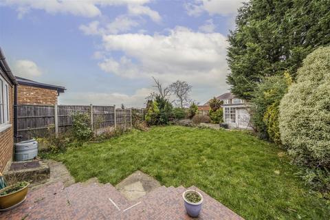 36 Derwent Crescent, Stanmore, HA7 2NF