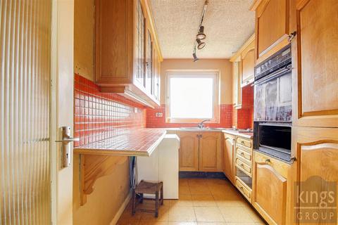 2 bedroom apartment for sale, Garner Road, Walthamstow