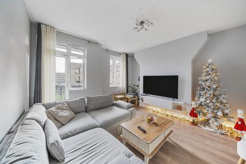 3 bedroom flat for sale, Kingswood Estate, West Dulwich