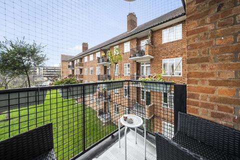 3 bedroom flat for sale, Kingswood Estate, West Dulwich