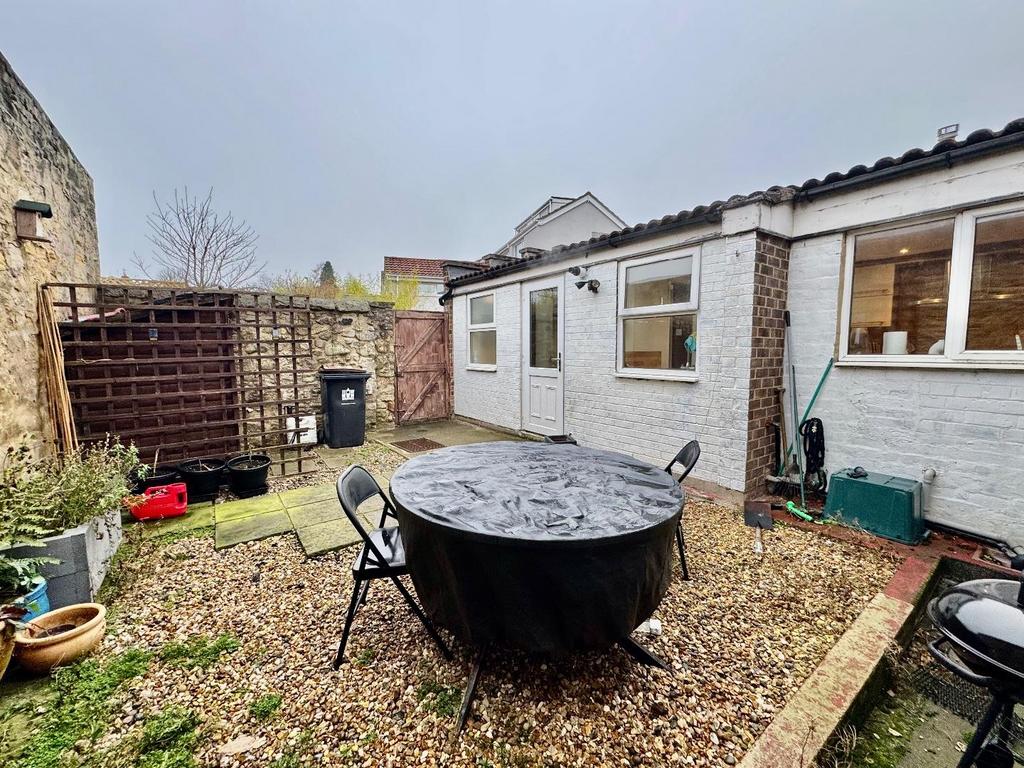 Rear courtyard