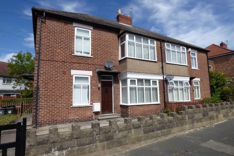 2 bedroom apartment to rent, Wooler Avenue, North Shields