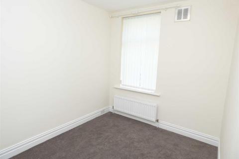 2 bedroom apartment to rent, Wooler Avenue, North Shields