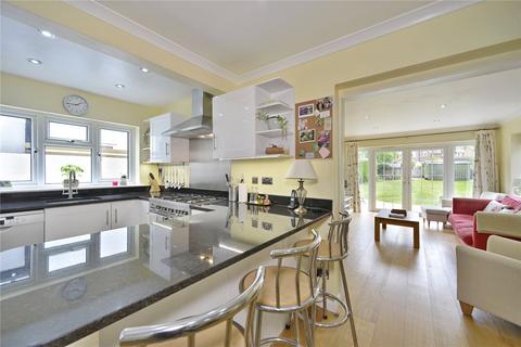 5 bedroom detached house for sale, New Road, Guildford GU5