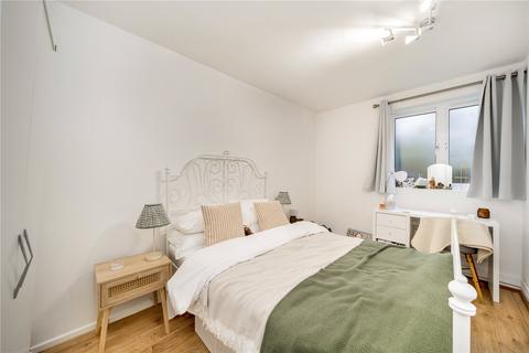 2 bedroom apartment for sale, London W9