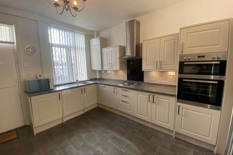 2 bedroom terraced house for sale, 48 Denton Lane, Chadderton, OL9 8PU