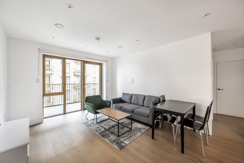 2 bedroom flat to rent, Capital Interchange Way Brentford TW8