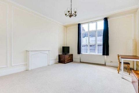 2 bedroom apartment for sale, London W1H