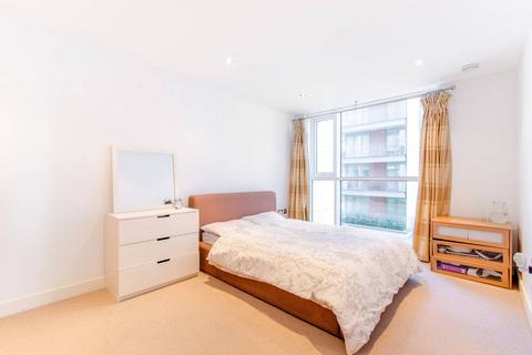 2 bedroom flat to rent, Balearic Apartments, Docklands, London, E16