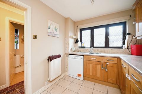 3 bedroom semi-detached house for sale, Halcyon Way, Hornchurch RM11