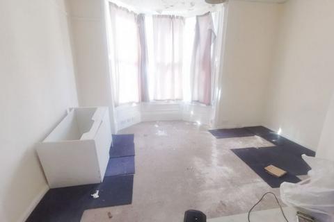 1 bedroom flat for sale, Hartington Road, Flat 1, Stockton-On-Tees TS18