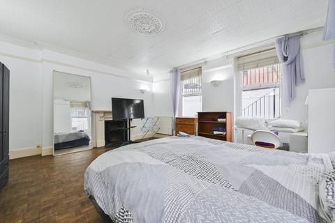 3 bedroom flat for sale, Cosway Mansions, Lisson Grove, London, NW1