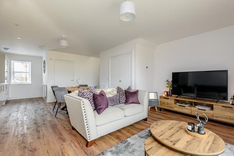 55 Shiel Hall Circle, Rosewell, EH24 9DE