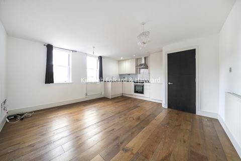 2 bedroom apartment to rent, Plaistow Lane Bromley BR1