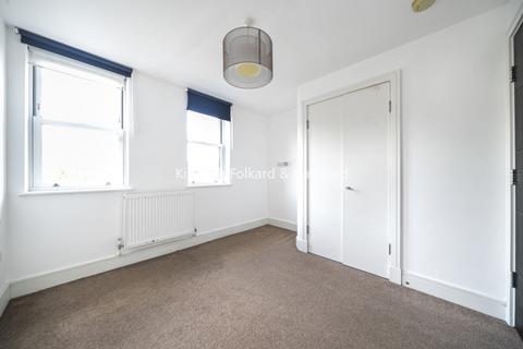 2 bedroom apartment to rent, Plaistow Lane Bromley BR1