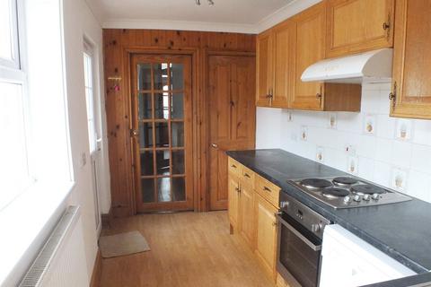 2 bedroom end of terrace house for sale, Starbuck Road, Milford Haven, Pembrokeshire, SA73