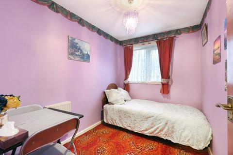 3 bedroom house for sale, Hanover Park, London