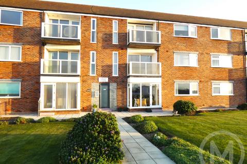 2 bedroom apartment for sale, Haddon Court, Queens Promenade