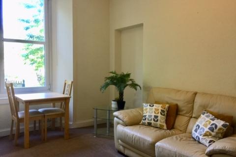 1 bedroom ground floor flat to rent, Taylor Place, Edinburgh EH7