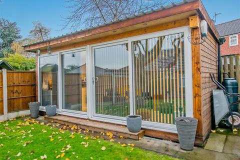 4 bedroom semi-detached bungalow for sale, Water Lane, Leeds