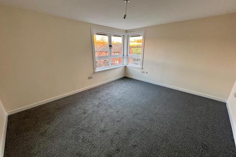 2 bedroom flat to rent, Eastwell Road, Lochee DD2