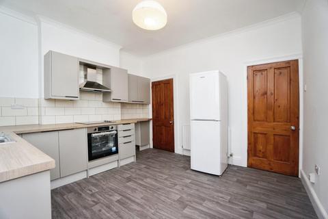 3 bedroom terraced house to rent, Hangingwater Road, Nether Green, Sheffield, S11