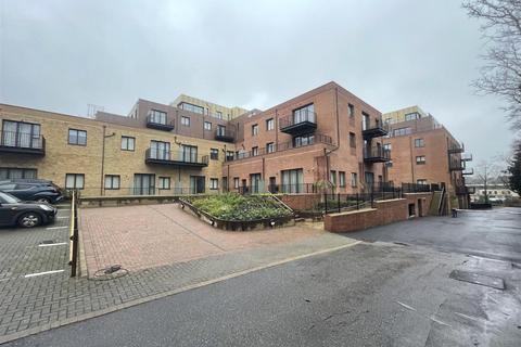 1 bedroom apartment to rent, Farnborough Road, Hampshire GU14