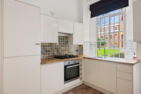 2 bedroom apartment to rent, Chevy Road, Southall, UB2