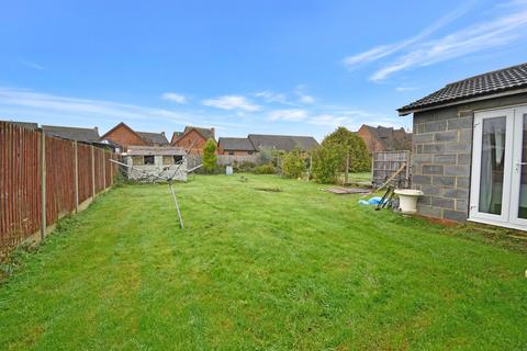 4 bedroom semi-detached bungalow for sale, Cause End Road, Wootton, Bedford, MK43