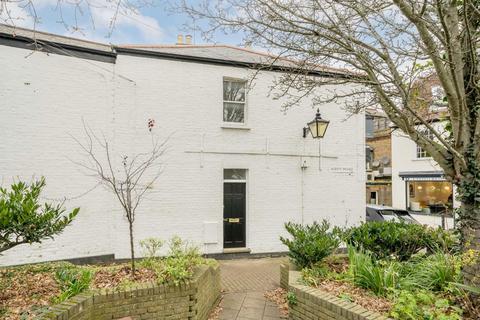 1 bedroom flat to rent, Worple Way, Richmond TW10