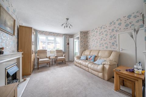 3 bedroom semi-detached house for sale, Thirlmere Gardens, Flitwick, MK45