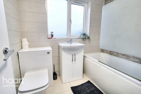 2 bedroom terraced house for sale, Elm Road, Erith