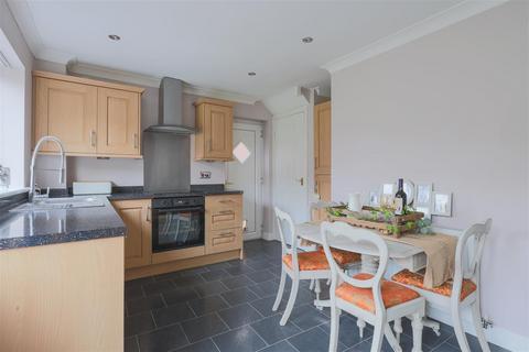 3 bedroom semi-detached house for sale, Boxwood Road, Tean