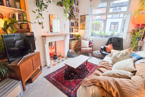 3 bedroom terraced house for sale, Eltham Street, Levenshulme