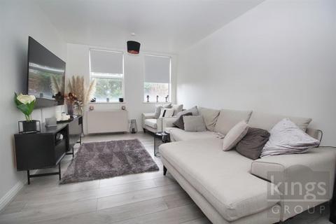 2 bedroom flat for sale, Trinity House, Trinity Lane, Waltham Cross