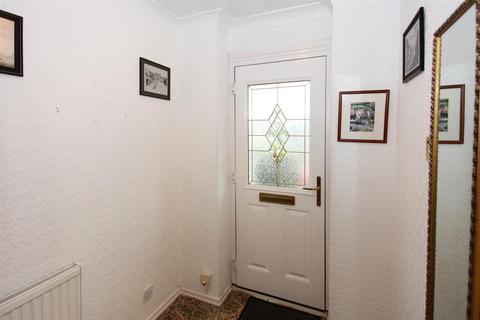 3 bedroom bungalow for sale, Grasmere Close, Priorslee, Telford