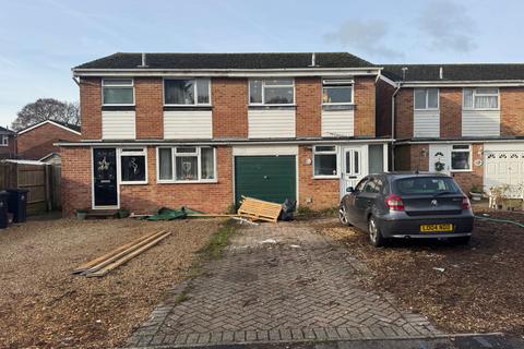 3 bedroom semi-detached house to rent, Pittmore Road, Burton BH23