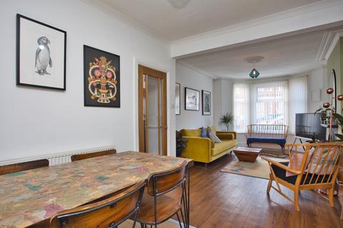 38 Bournemouth Road, Folkestone, CT19 5BA