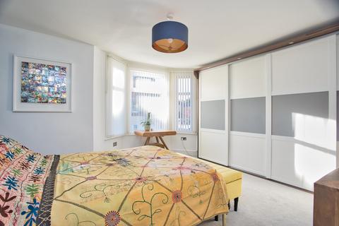 38 Bournemouth Road, Folkestone, CT19 5BA
