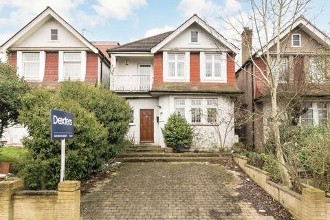 5 bedroom detached house to rent, Station Road, Hendon NW4